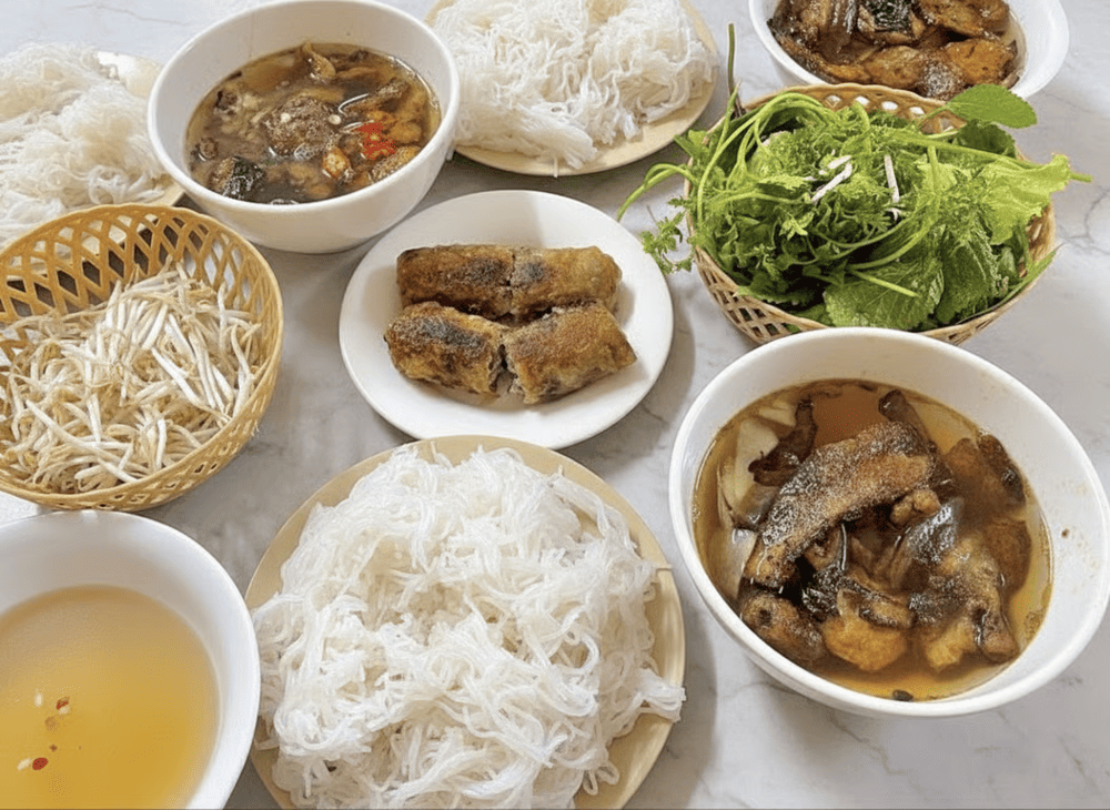 Quán bún chả Trung Phụng